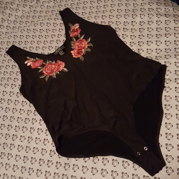 Forever 21 Tops - Bodysuit